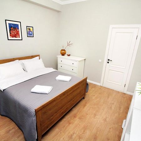 אלמטי Perfect Spacious Apartment 356 מראה חיצוני תמונה
